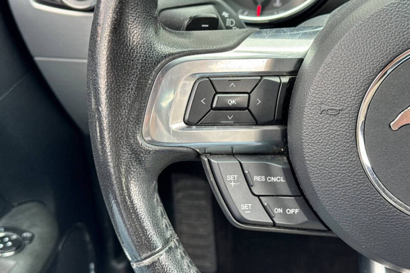 2015 Ford Mustang EcoBoost Premium