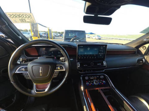 2023 Lincoln Navigator Reserve