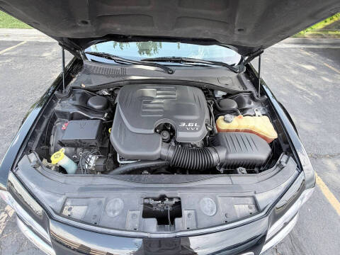 2012 Chrysler 300 Limited