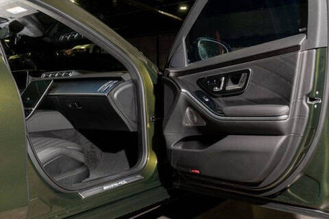 2025 Mercedes-Benz S-Class AMG S 63 E Performance