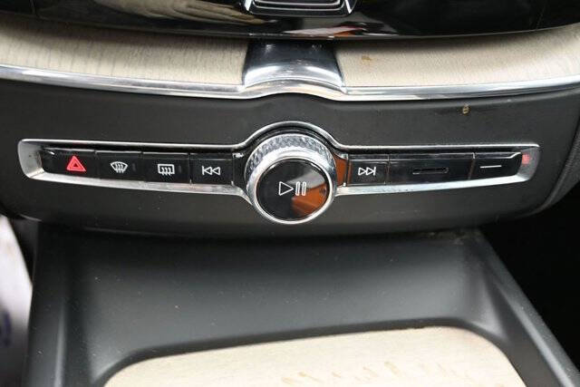 2021 Volvo XC60 T5 Inscription