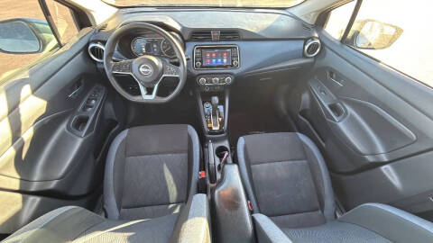 2023 Nissan Versa SV