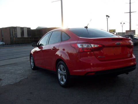 2014 Ford Focus SE