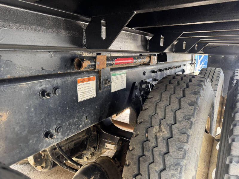 2008 Freightliner M2 112