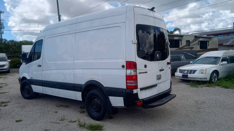 2008 Freightliner Sprinter 2500