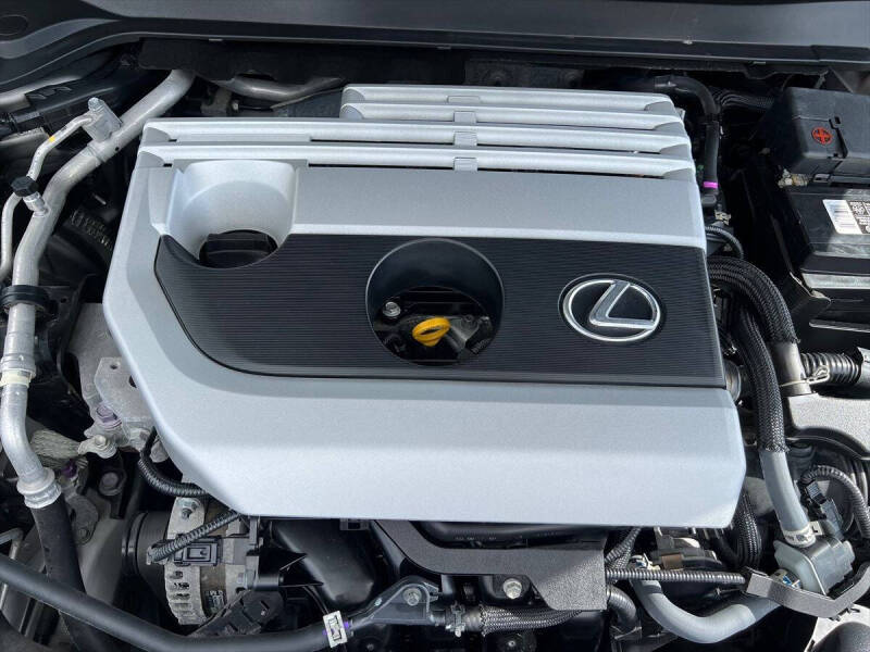 2022 Lexus UX 200
