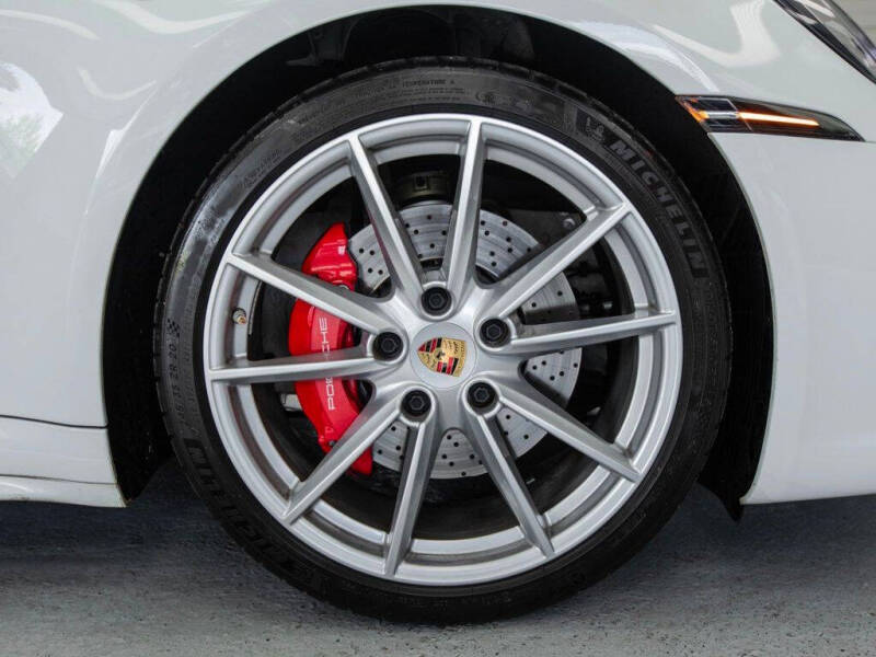 2024 Porsche 911