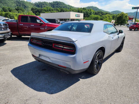 2021 Dodge Challenger SXT