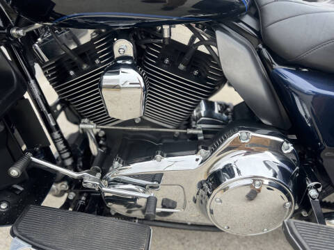 2014 Harley-Davidson FLHTCUTG