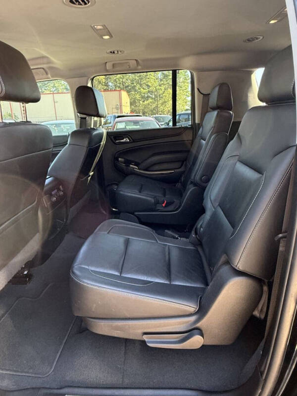 2019 Chevrolet Suburban LT