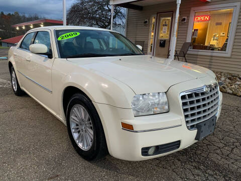 2009 Chrysler 300 for sale at G & G Auto Sales in Steubenville OH