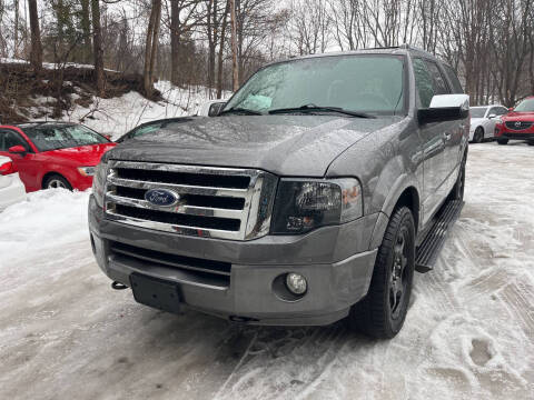 2013 Ford Expedition for sale at Apple Auto Sales Inc in Camillus NY