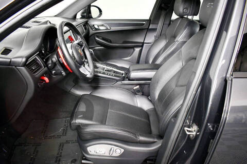 2017 Porsche Macan GTS