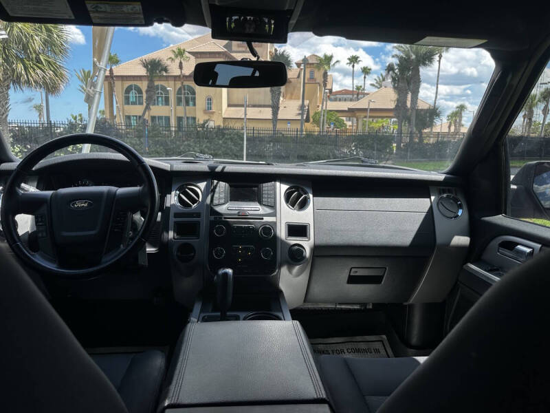 2017 Ford Expedition XLT