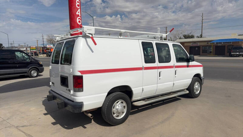 2011 Ford E-Series E-250