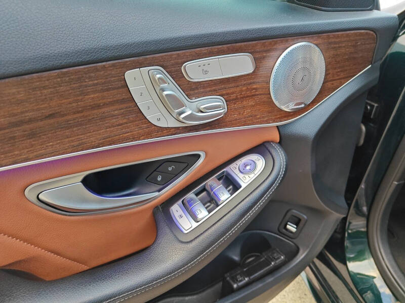 2019 Mercedes-Benz C-Class C 300