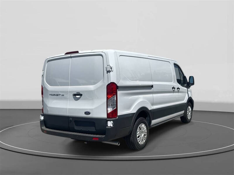 2025 Ford Transit
