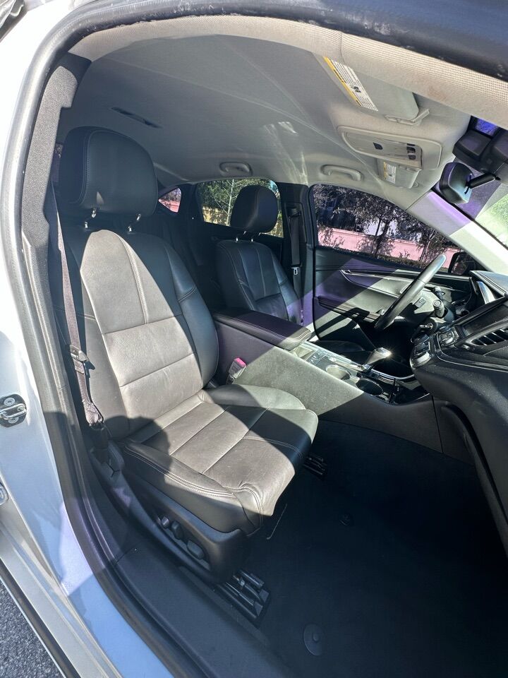 2017 CHEVROLET Impala Sedan - $10,999