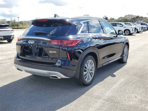 2025 Infiniti QX50 Luxe