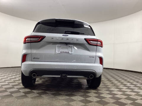 2026 Ford Escape ST-Line Elite