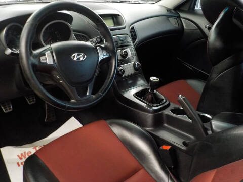 2010 Hyundai Genesis Coupe 2.0T R-Spec