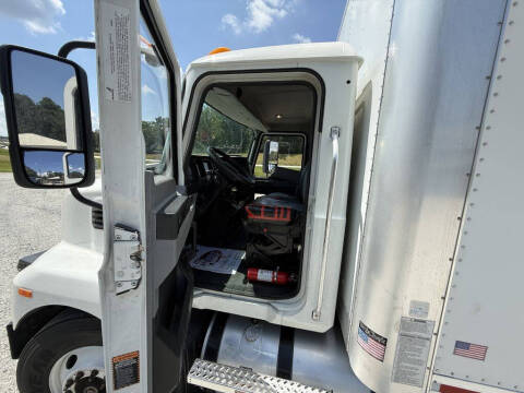 2023 Mack MD6