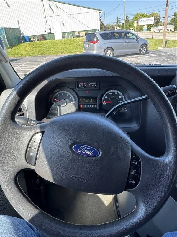 2011 Ford E-Series