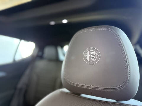 2024 Alfa Romeo Tonale Hybrid Ti