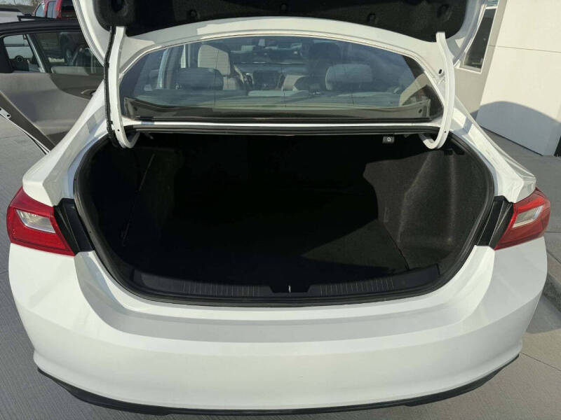 2017 Chevrolet Malibu LS