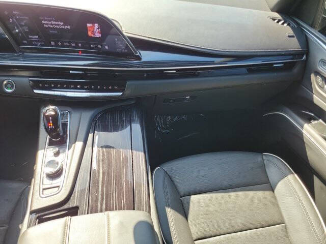 2022 Cadillac Escalade ESV Sport