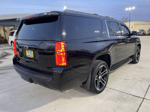 2016 Chevrolet Suburban LT