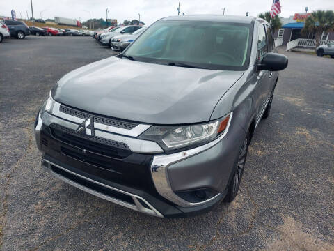 2019 Mitsubishi Outlander for sale at Sun Coast City Auto Sales in Mobile AL