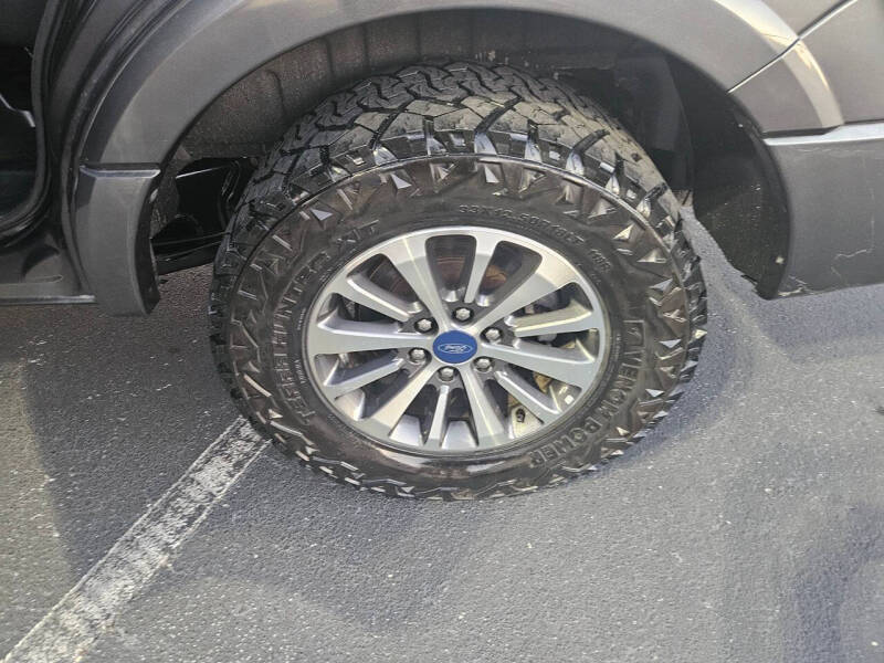 2017 Ford Expedition XLT