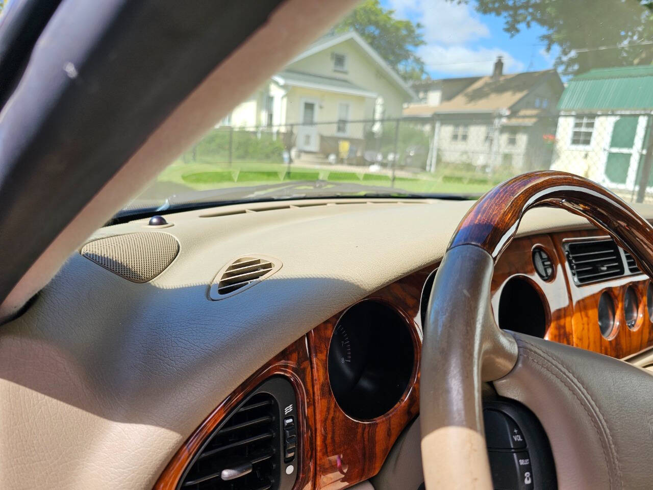 1998 Jaguar XK-Series 145