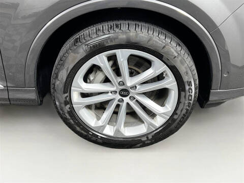 2025 Audi Q7 quattro Premium Plus 55 TFSI