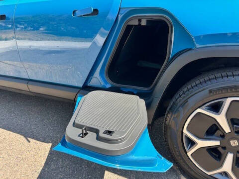 2022 Rivian R1T Adventure