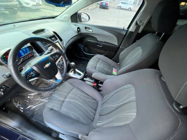 2015 Chevrolet Sonic LT Auto