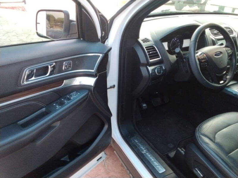 2018 Ford Explorer Limited