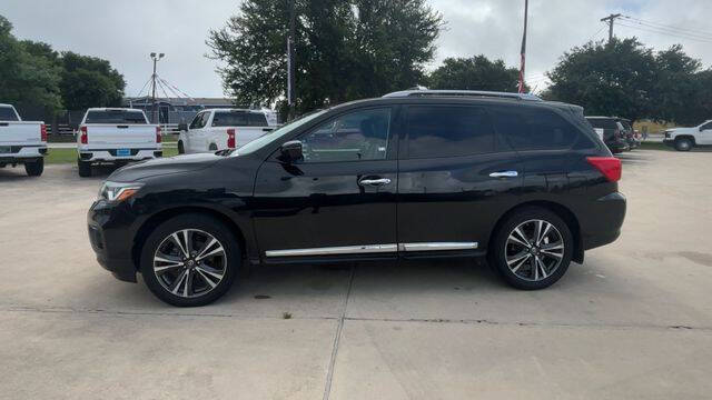 2017 Nissan Pathfinder Platinum