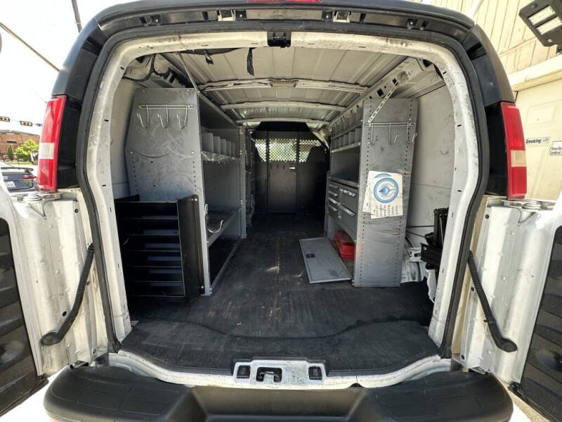 2007 GMC Savana 2500