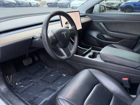 2020 Tesla Model 3 Standard Range Plus