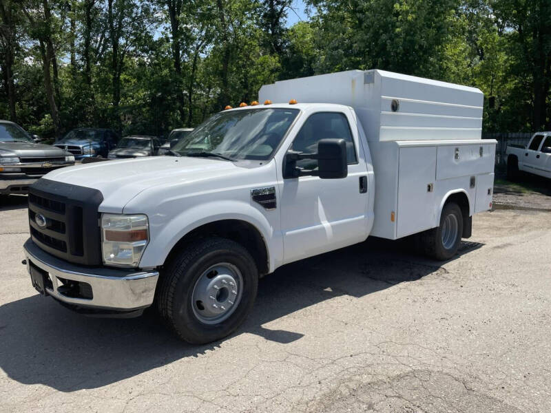 2008 Ford F-350 Super Duty for sale at COUNTRYSIDE AUTO INC in Austin MN