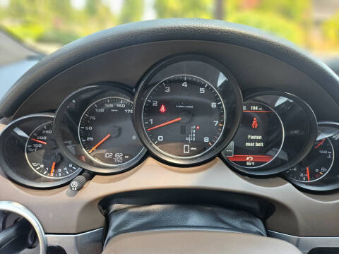 2012 Porsche Cayenne Tiptronic