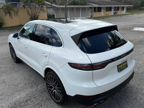 2019 Porsche Cayenne S