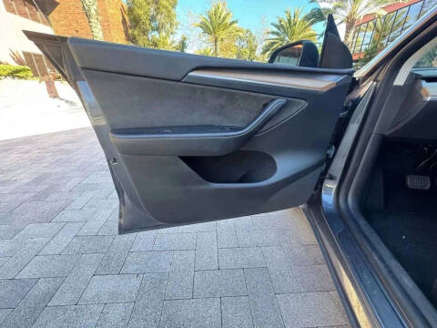2024 Tesla Model Y Long Range