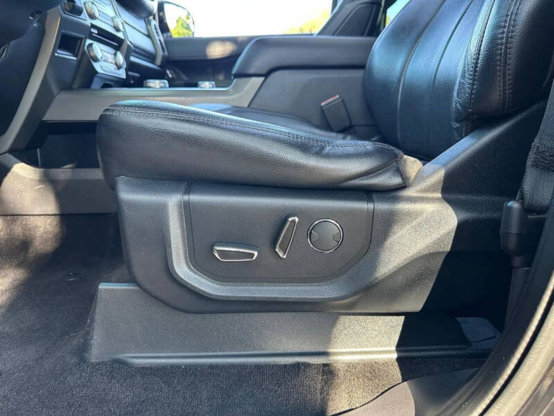 2018 Ford Expedition MAX XLT