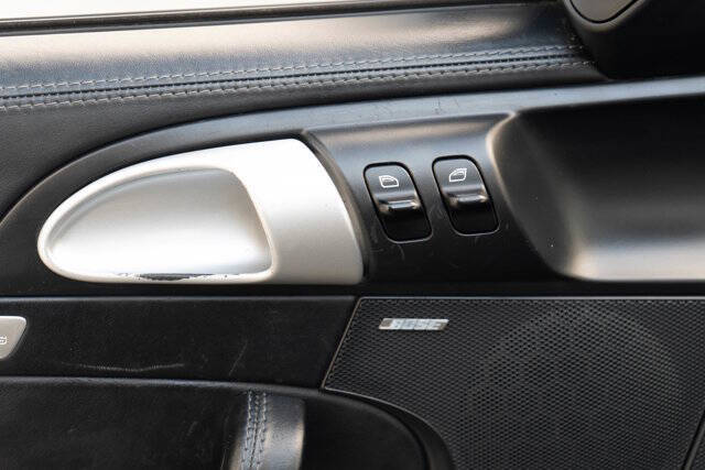 2006 Porsche 911 12