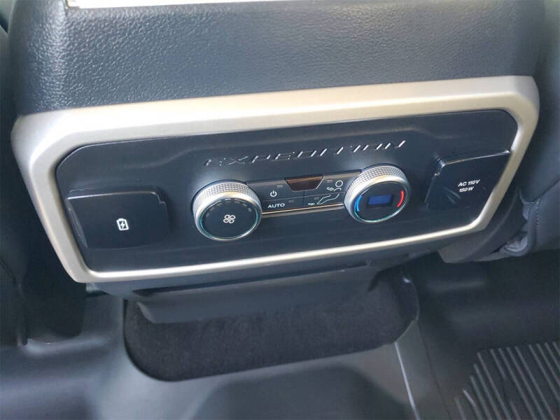 2023 Ford Expedition XLT