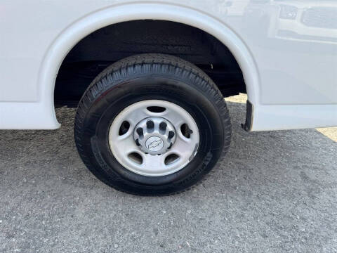 2016 Chevrolet Express 2500