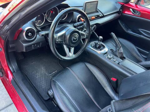 2017 Mazda MX-5 Miata RF Grand Touring